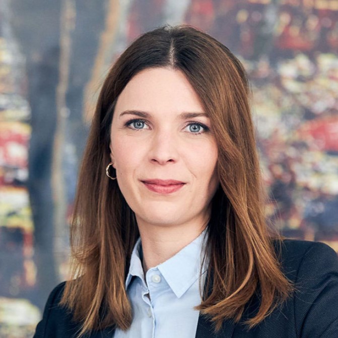 Carina Küffen