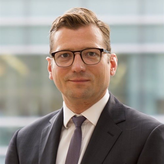  Daniel Theuerkauf