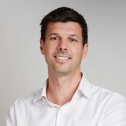 Chris Pearce